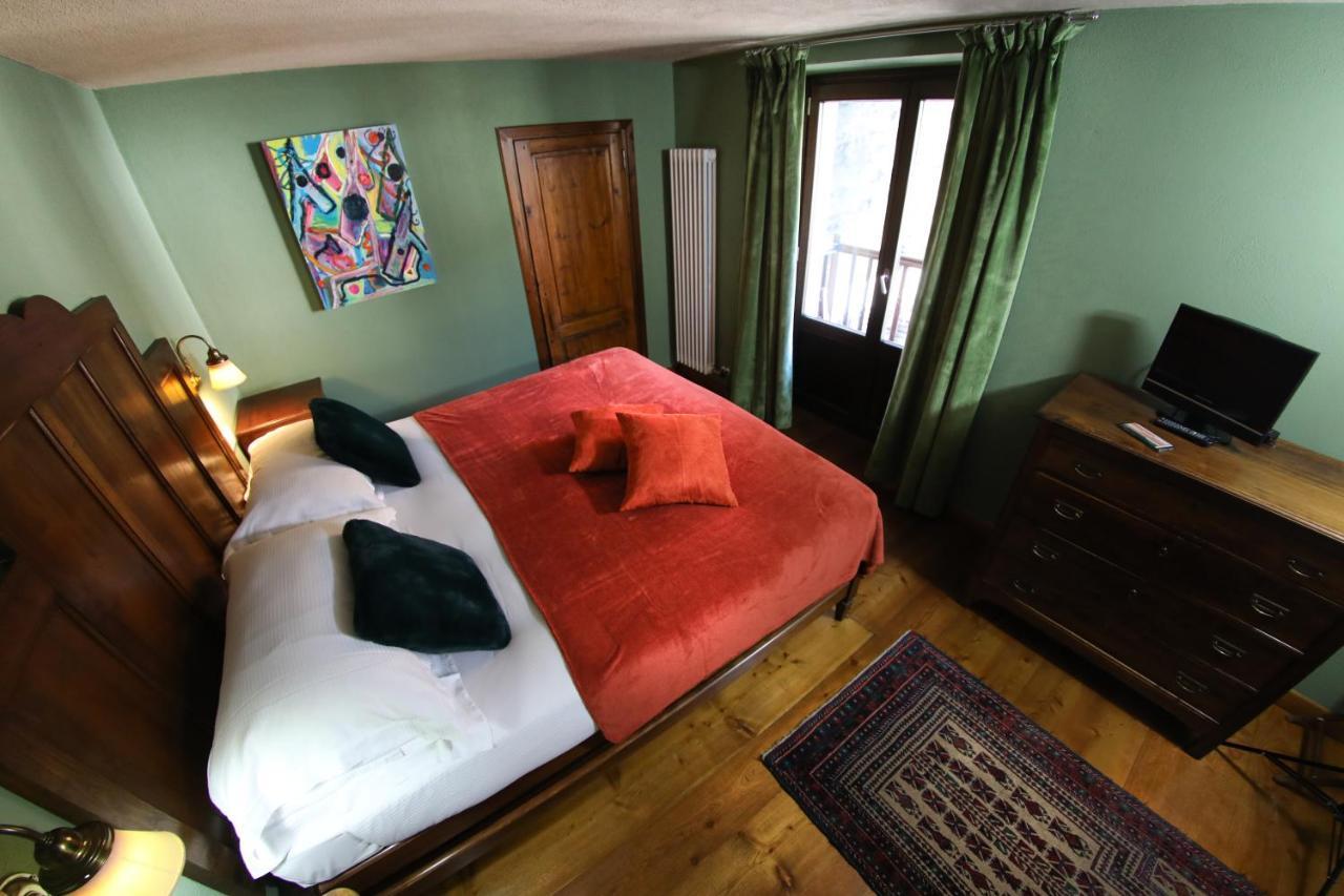 Art Hotel Grandes Murailles فالتورنيتش المظهر الخارجي الصورة
